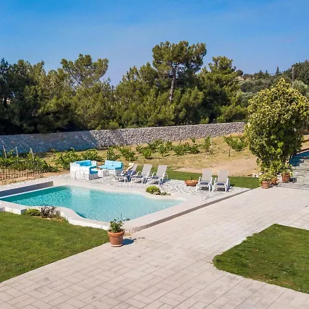 Holiday home Spacious In With Garden Koskinou (Rhodes)