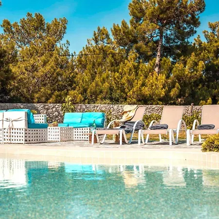 Spacious In With Garden * Koskinou (Rhodes)